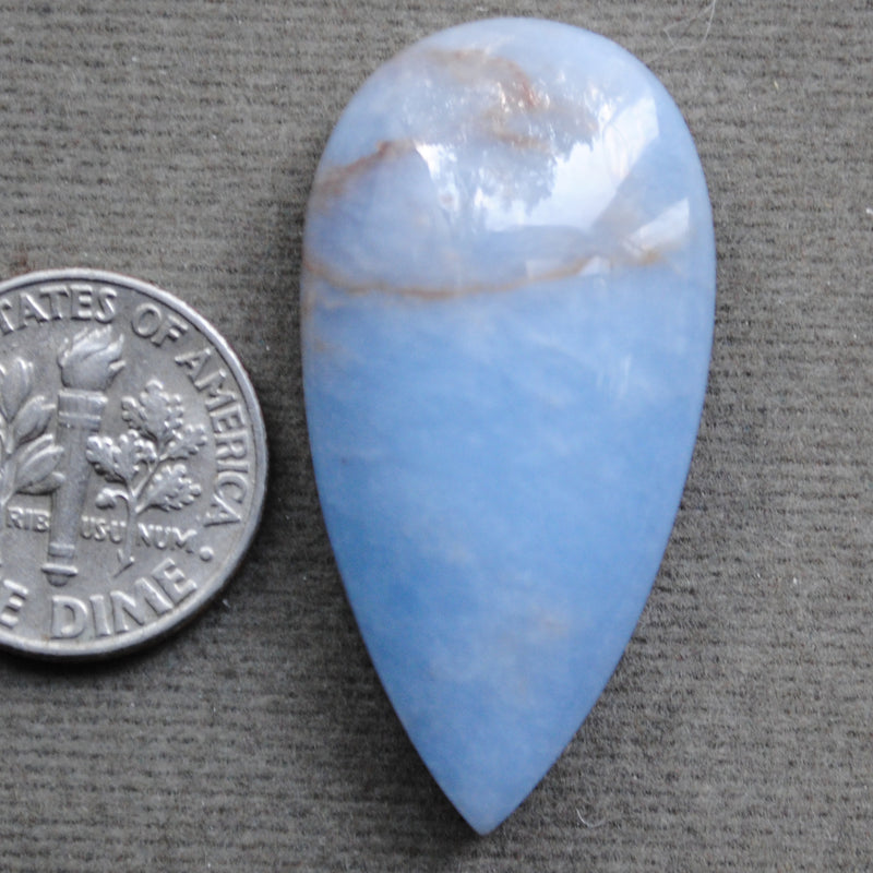 Angelite, Natural