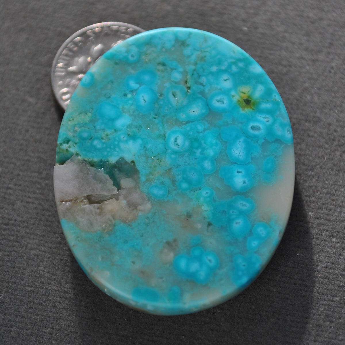 Turquoise, Turquoise in quartz, Natural