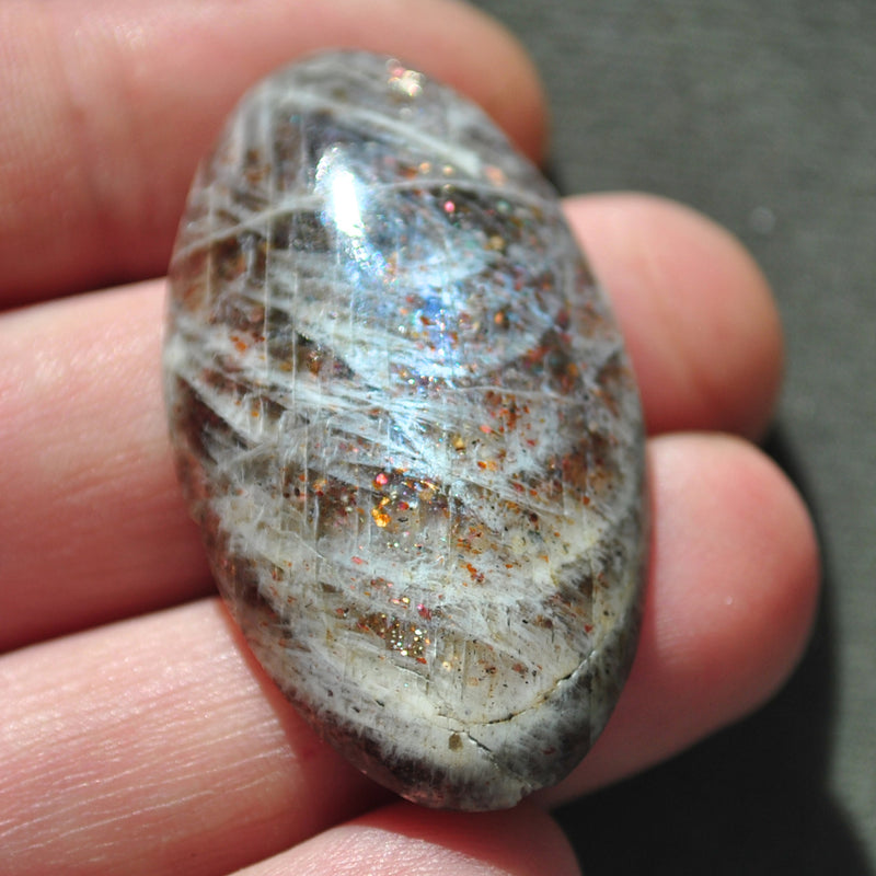 Moonstone-Sunstone, Black "Iolite Moonstone", Natural