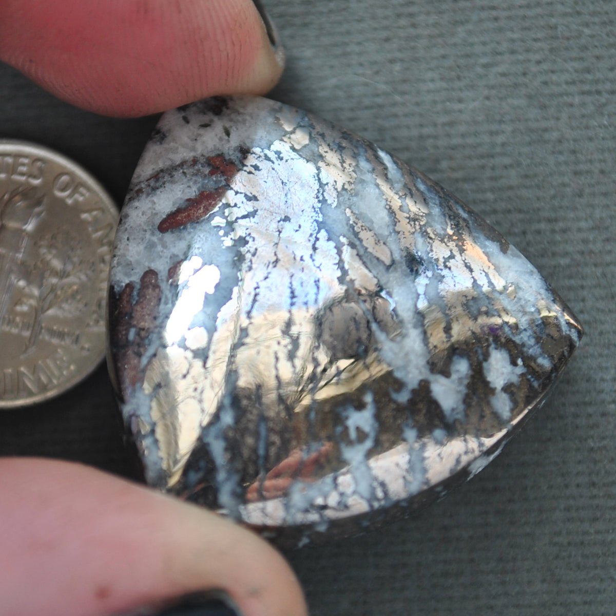 Metals, Nicoline, Native Dendritic Nickoline in quartz